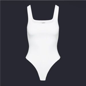 Aritzia Squareneck Bodysuit